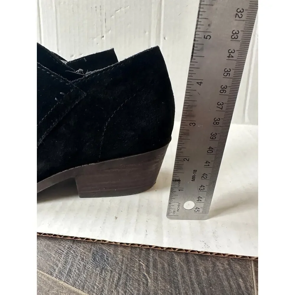 Lucky Brand Size 8.5 Black Fanky Suede Ankle Heel Bootie Boot Fall Closet Staple